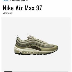 Nike tennis shoes